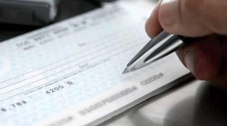 Proceso Penal por Emitir Cheque Bancario sin Fondos